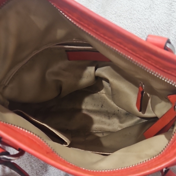 Coach Vibrant Red Leather Shoulder Bag - Picture 5 of 11